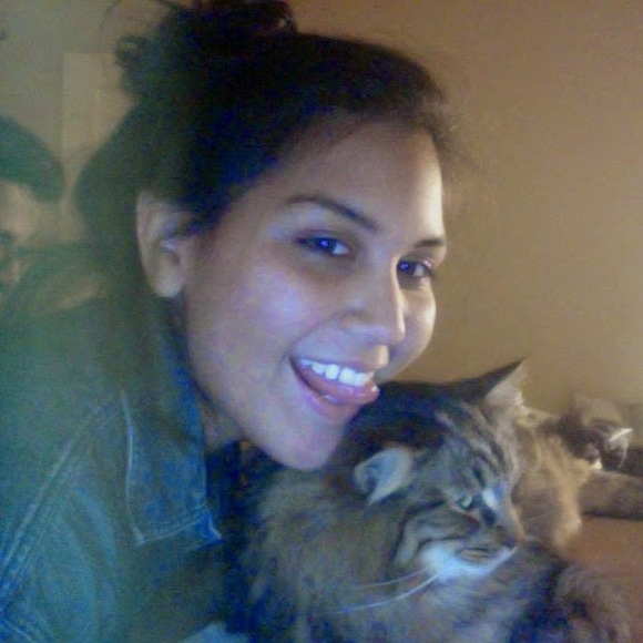 Meet your Posher, Lauren - Picture 1 of 1